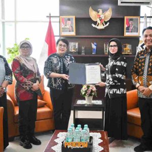 Pemkab Pesawaran Raih Penghargaan UKPBJ Proaktif dari LKPP RI