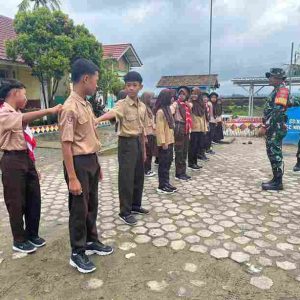 Program TMMD Sasar Siswa SDN 8 Way Khilau Latihan PBB, Tanamkan Disiplin dan Cinta Tanah Air Sejak Dini
